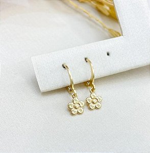 Brinco argola click de flor