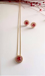 Conjunto  zircônia pink e cristais rosa no banho dourado