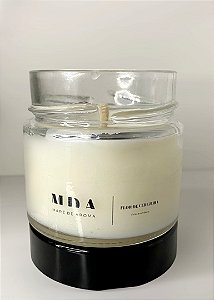 Vela Aromática de Flor de Cerejeira