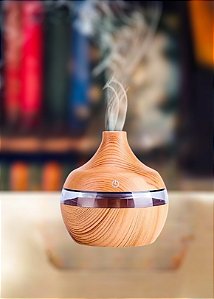 Mini umidificador de ar + difusor de aroma