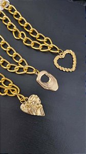 Kit com 3 correntes e pingentes