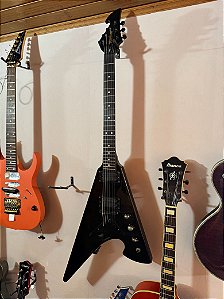 Guitarra Washburn Flying V pt60 regulada