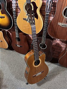 Violão Washburn Nylon C64CE tampo sólido cedro elétrico regulado