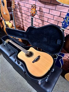 Violão Takamine japonês P3dc folk elétrico cedro ct4bii