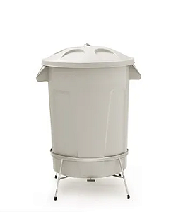 Lixeira Plástica Com Pedal em Aço 60 Litros Diversas Cores Disponíveis