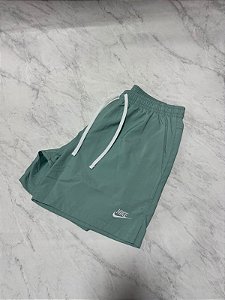 Shorts Nike Tac Tel Esmeralda