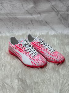 Chuteira Puma Rapido III  TT BDP Rosa