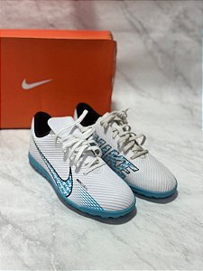 Chuteira Nike Branca Azul