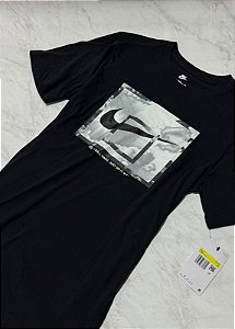 Camiseta Nike Basket Preta