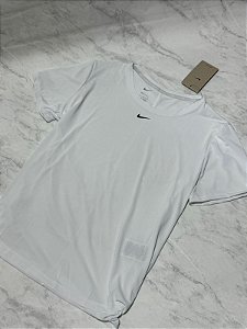 Camiseta Nike Dri Fit Branca Logo Central Feminina