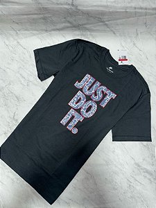 Camiseta Nike Just Do It Mosaico