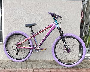 Bicicleta aro 26 GTA Rebel 7 Marchas Camaleão Barulhenta