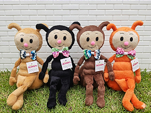 COLEÇÃO JUJUBINHA - Formiguinha em Pelúcia