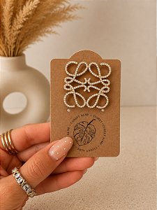 – Broche Life –
