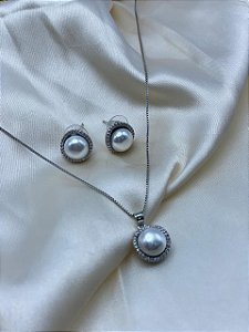 Conjunto colar e brinco com pérola
