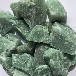 Quartzo verde natural bruto - saúde e prosperidade - 20 a 25g