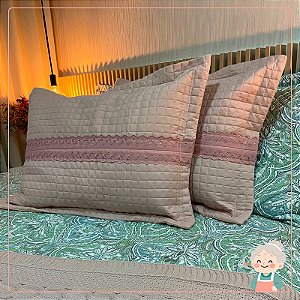 02 Porta Travesseiros Matelado Rosa Renda Central com Ziper