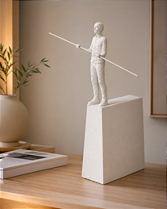 ESCULTURA PESSOA EM POLIRRESINA 1UN