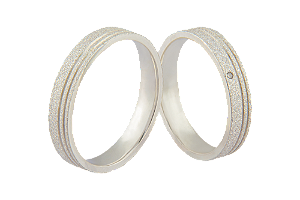 Par Aliança Prata 950 Diamantada Com 2 Frisos 4mm Com Zirconia Cristal 1,25mm - ALP398