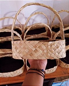 Lote com 50 cestas ovais tamanho G