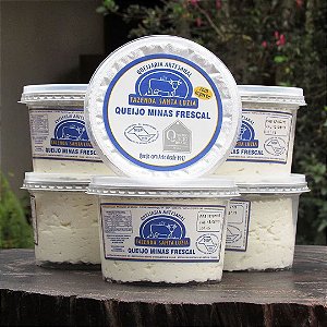 Queijo Minas Frescal com Iogurte - Fazenda Santa Luzia *