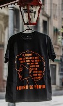 Camiseta preta " Ei Mulher!" - 100% algodão | Estampa frente e detalhe nas costas |