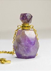Colar Difusor de Ametista Dourado - Espiritualidade, Calma e Intuição - Aço Inoxidável