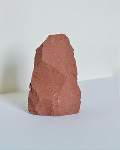 Jaspe Vermelho com Base Serrada - Coragem, Atitude, Vitalidade e Saúde
