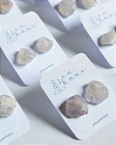 Brinco de Ametista Bruta - Transmutação, Espiritualidade, Intuição e Conexão