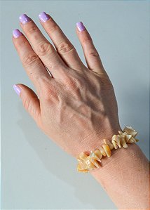 Pulseira de Madre Pérola Bege - Amor Universal, Proteção e Riqueza