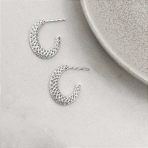 Argola oval renda Italiana