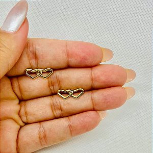 Brinco duo coração vazado dourado
