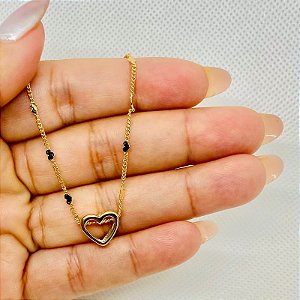 Colar mini coração + coração vazado dourado