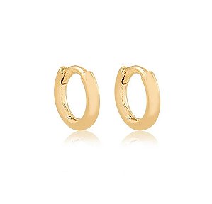 BRINCO CLICK LISO ESTREITO PEQUENO FOLHEADO A OURO
