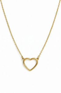 GARGANTILHA CORAÇÃO VAZADO FOLHEADO A OURO