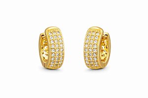 BRINCO ARGOLA CLICK PEQUENA E LARGA CRAVEJADA COM ZIRCÔNIAS FOLHEADO A OURO