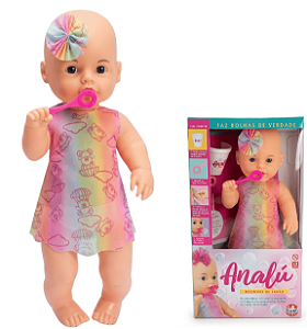 Boneca Analu Bolinhas de Sabão