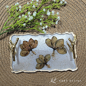 Bandeja geodo com alça e flor natural