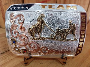 FIVELA TEAM ROPING DALLAS (Prata/Ouro/Rose) BRETES