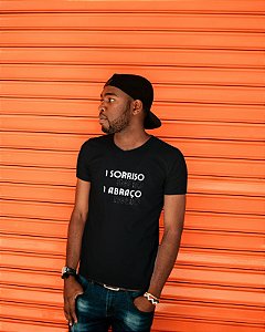 T-Shirt "1 Sorriso Negro, 1 Abraço Negro" (2)