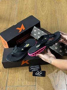 KENNER RAKKA PRETO COM ROSA