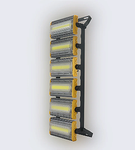 Refletor LED Linear 600W IP68 para Campos e Quadras - Iluminação Resistente e Econômica