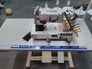 Máquina de Coz 4 Agulhas Convencional Usada - Modelo HF008 Siruba (110/220v)