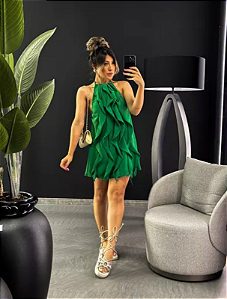 Vestido com Babado