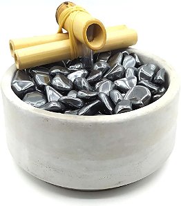Fonte de Água em Cimento com Hematita (13cm)
