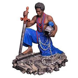 Escultura Ogum na Rocha com Espada (20cm)