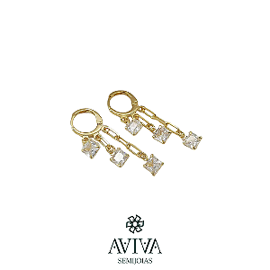Brinco de Argolas com Pingentes de Correntes e Zircônias - Movimento e Sofisticação