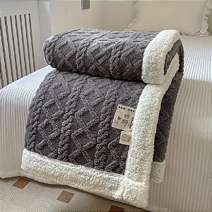 Cobertor Queen Size Tricot com Sherpa Europa 2.20x 2.40 Mts Cinza