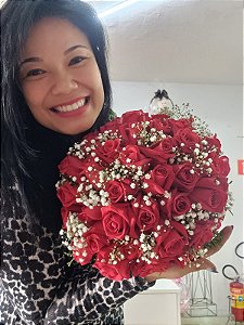 Buquê de Noiva de Rosas Vermelhas