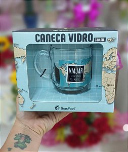 Caneca "Viajar é levar sonhos pelo mundo" Vidro 300 ml
